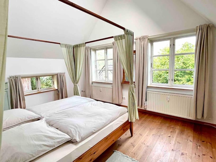 Fachwerkhaus Am Waldesrand Villa Solingen Dış mekan fotoğraf