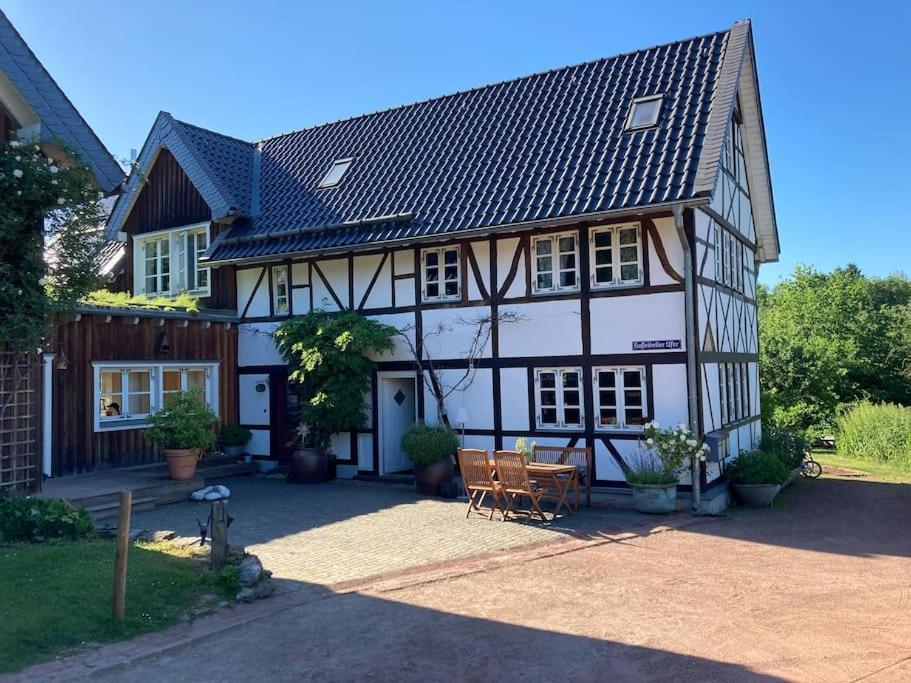 Fachwerkhaus Am Waldesrand Villa Solingen Dış mekan fotoğraf